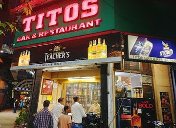 india/kolkata/bar/titos-live-band