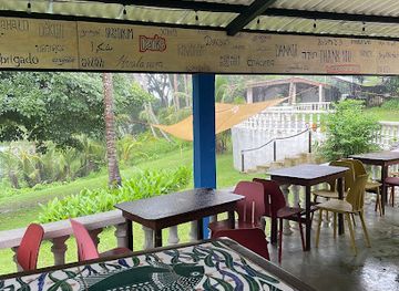 panama/pearl-islands/bar/la-piazza