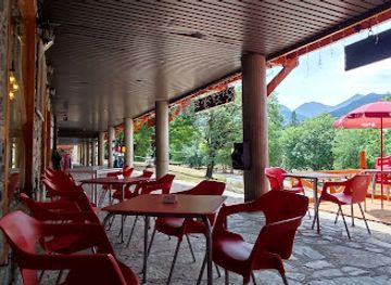 spain/aiguestortes-i-estany-de-sant-maurici-national-park/bar/el-refugi