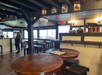 new-york/finger-lakes-region/bar/seneca-lake-brewing-company-the-beerocracy