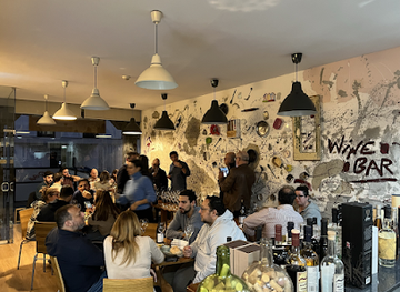 portugal/aveiro/bar/pop-up-wine-bar