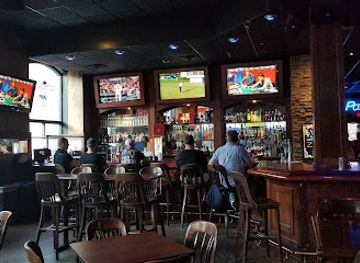 minnesota/minneapolis/bar/sneaky-pete-s