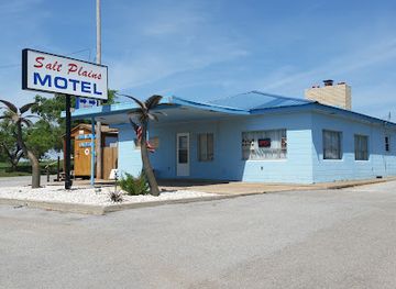 oklahoma/great-salt-plains-state-park/bar/salt-plains-motel