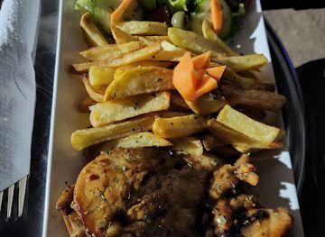 eswatini/shiselweni/bar/alcapon-restaurant-and-bar