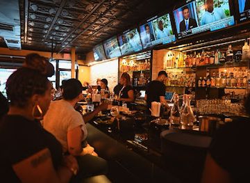 connecticut/the-gold-coast/bar/pre-game-stratford