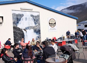 iceland/dynjandi-waterfall/bar/dokkan-brugghus