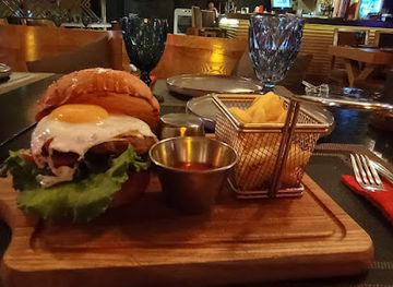 kazakhstan/nur-sultan/bar/bar-more