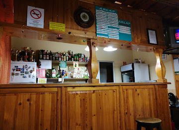 hungary/western-transdanubia/bar/manci-kocsma