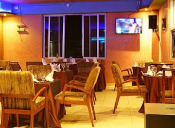 uganda/buganda/bar/racers-bar-restaurant-and-lounge