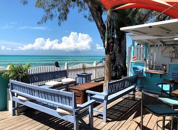 the-bahamas/eleuthera-island/bar/seaside-breeze-resto-and-bar
