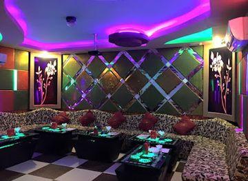 cambodia/kratie/bar/diamond-city-ktv