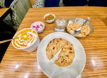 india/shimla/jakhu-temple/bar/la-glace-bar-and-restaurant