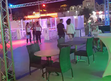 Unique Cocktail Lounge