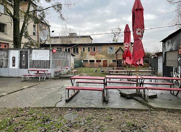 slovakia/zemplin/bar/hostinec-dubove-stoly