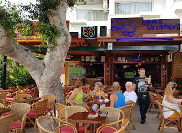 greece/kos/bar/blues-brothers
