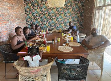 zimbabwe/bvumba-botanical-gardens/bar/beach-house