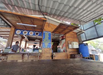 el-salvador/puerto-la-libertad/bar/auto-ceviches-baldizon