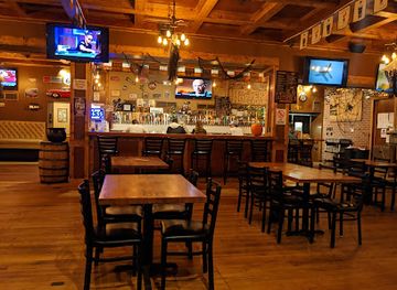 missouri/current-river/bar/hoppers-pub