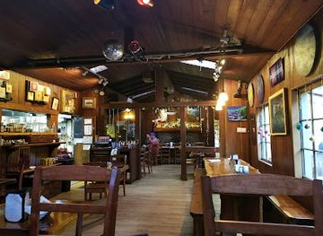 california/big-sur/bar/fernwood-tavern