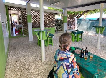 french-polynesia/rangiroa/bar/tiputa-pizza