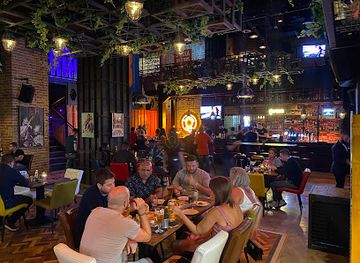 united-arab-emirates/abu-dhabi/yas-island/bar/lock-stock-and-barrel