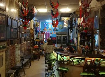 malaysia/penang/bar/hong-kong-bar