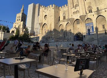 france/avignon/palais-des-papes/bar/in-off