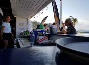 anguilla/katouche-bay/bar/waves-anguilla