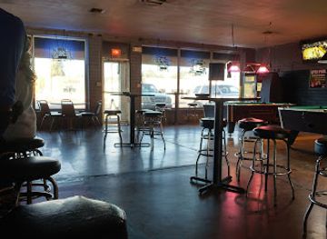 arizona/black-mesa/bar/hambone-sports-bar