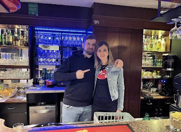 Vegas bar
