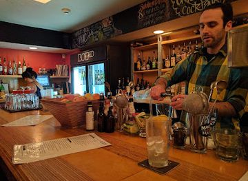 new-york/ithaca/bar/lot-10-bar-and-lounge