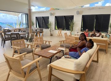 barbados/saint-james/bar/calma-beach-club