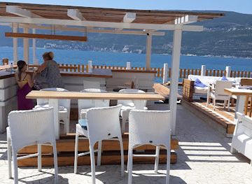 montenegro/bay-of-kotor/bar/bolivar-beach-bar