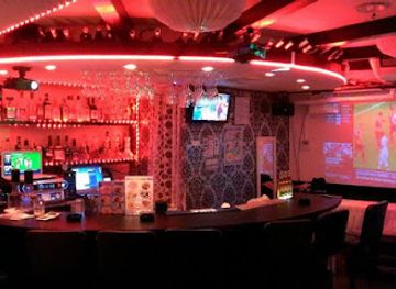 japan/kanto/bar/h2-international-bar