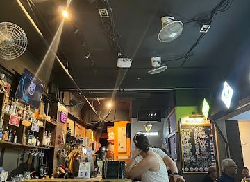 singapore/bukit-timah/bar/the-pit