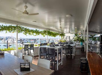 australia/airlie-beach/bar/the-garden-bar-bistro