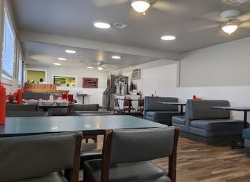 oklahoma/turner-falls-park/bar/home-plate-diner