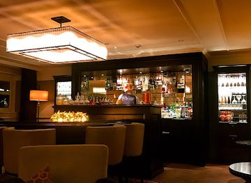 netherlands/dutch-coast/bar/vault-bar