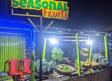 bangladesh/northern-bengal/bar/seasonal-fruits-juice-bar