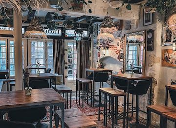 france/centre-val-de-loire/bar/troquet