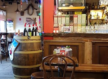 slovenia/postojna/bar/bale-bar