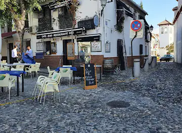 Kiki, Vinos y Otras Cosas...