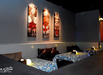 myanmar-burma/lower-myanmar/bar/panda-bar