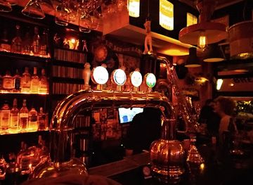 greece/thessaloniki/bar/pulp