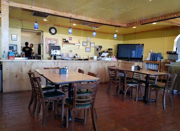 arizona/petrified-forest-national-park/bar/camaleon-cafe