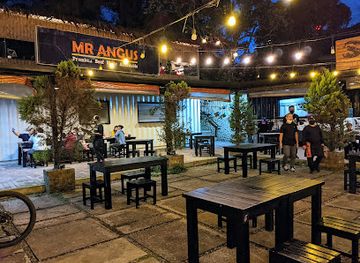 philippines/baguio/burnham-park/bar/cholo-s-gastro-park