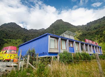 ecuador/papallacta-hot-springs/bar/mamallacta-paramo-lodge