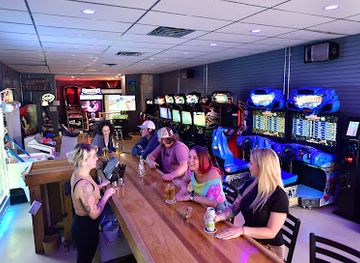 wisconsin/wisconsin-dells/bar/arcade-pvp-bar