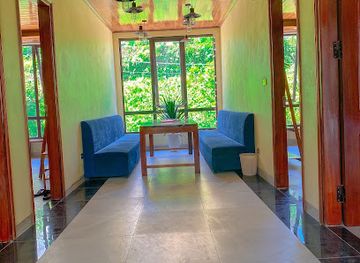 vietnam/tam-dao/bar/karaoke-duong-may