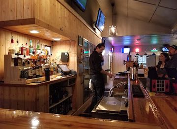 washington/the-skagit-valley/bar/iron-mountain-bar-grill